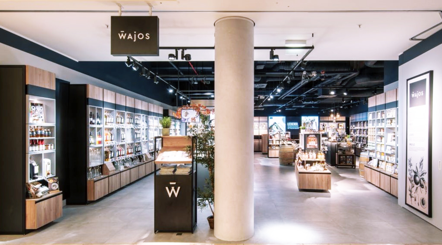 Case_Wajos_Store2