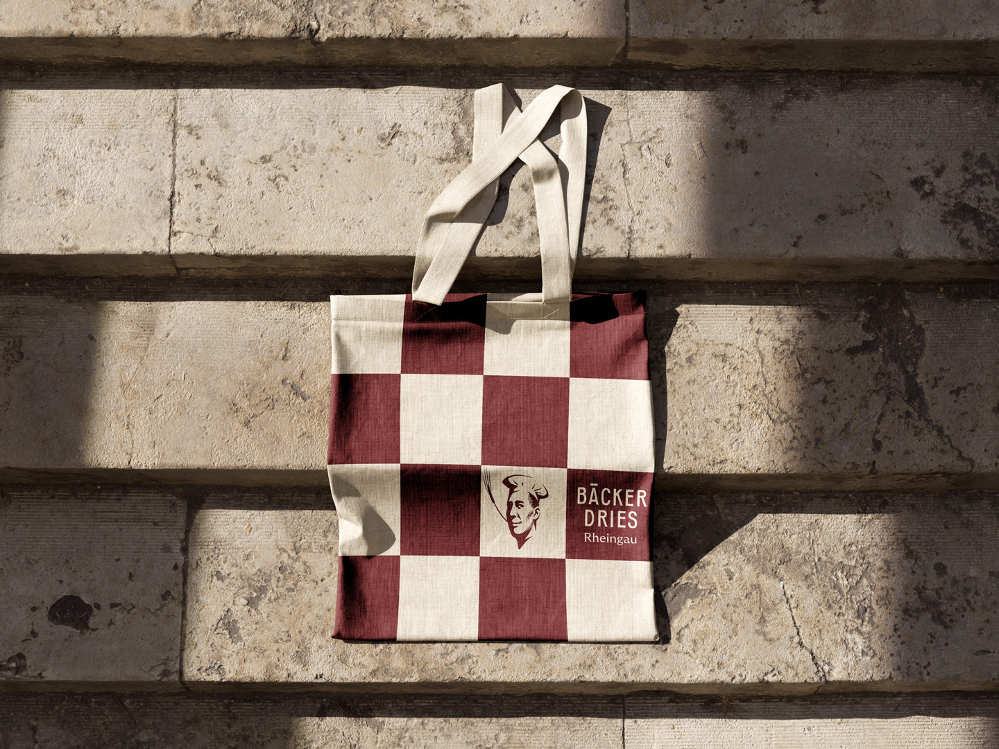 BDR_Free_Tote_Bag_Mockup_3_4zu3
